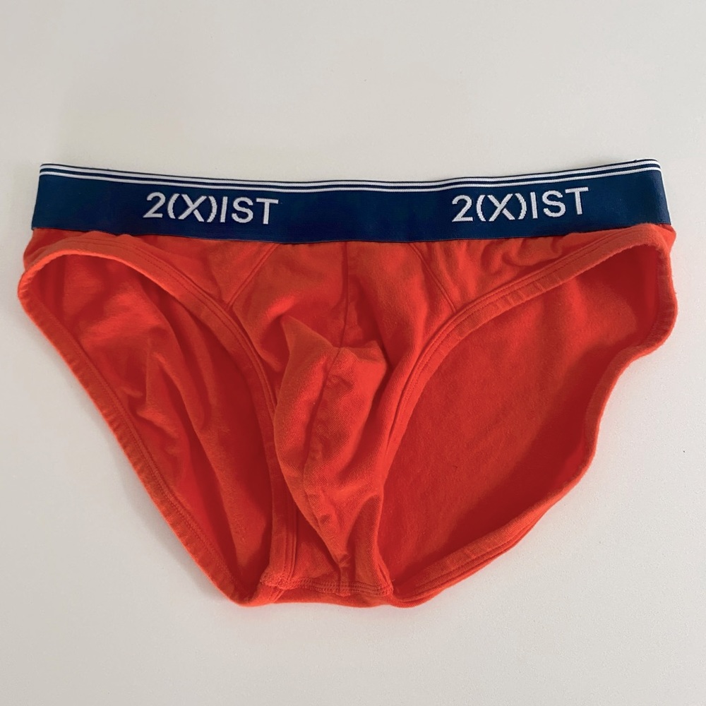 2xist hip brief in orange